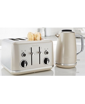 High Gloss Collection Kettle - Cream by Breville